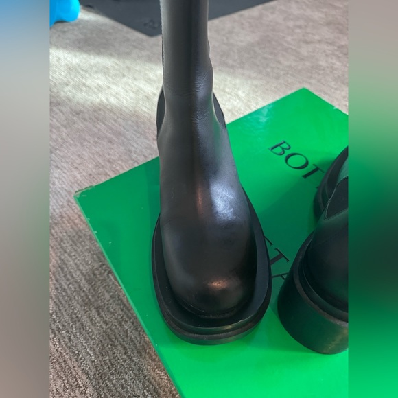 Bottega Veneta Lug Boot - Picture 4 of 7